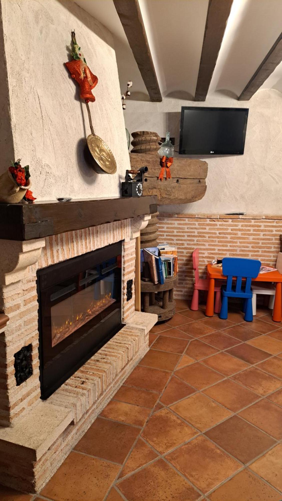Casa Rural La Bodega, Ofrece Cata De Vino Gratis 호르세 외부 사진